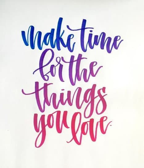 Růžový brush pen Marvy štětec kaligrafie lettering ukázka