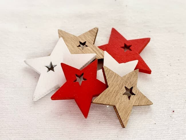 Dřevěné vánoční hvězdy dekorace 3 a 4 cm sada