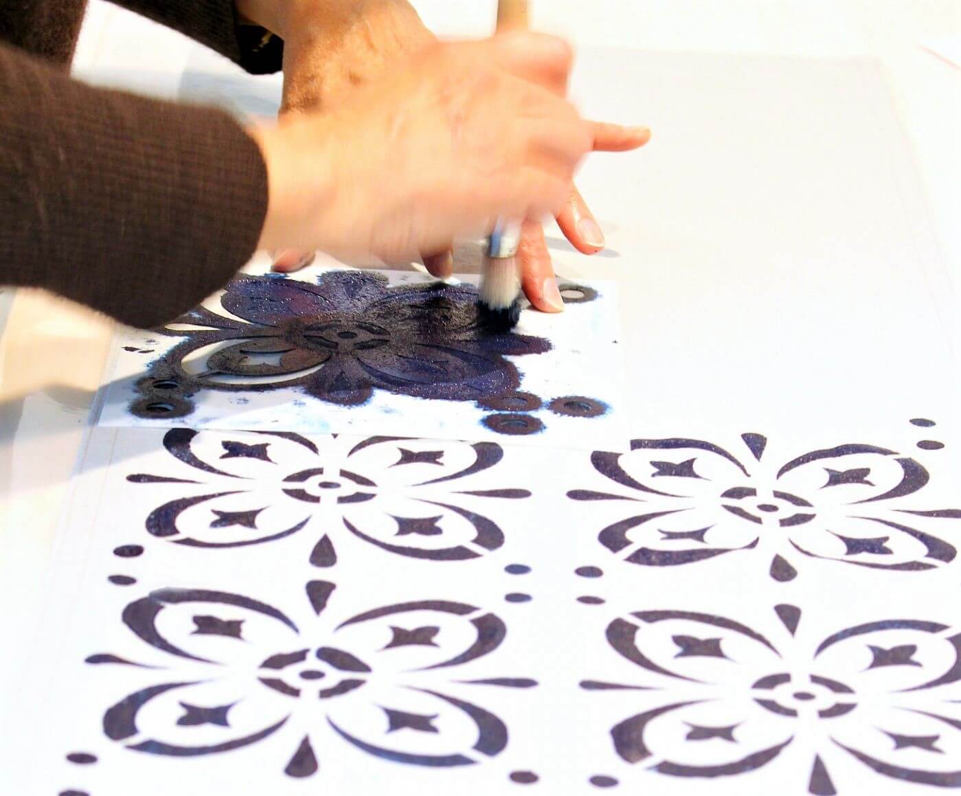 Detail papírových šablon Magic ETNO vzor pro textil