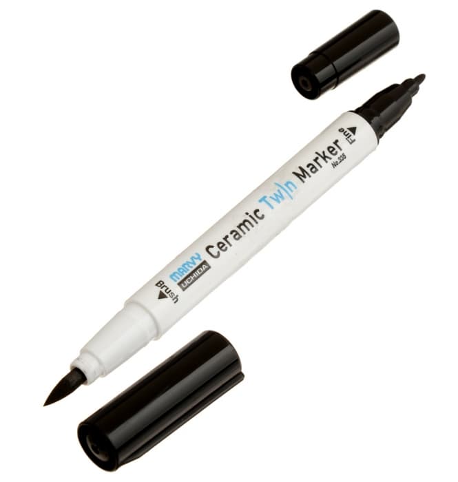 Marvy černý popisovač na keramiku 2 mm