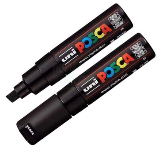 Detail hrotu Uni Posca 8K černá 8 mm