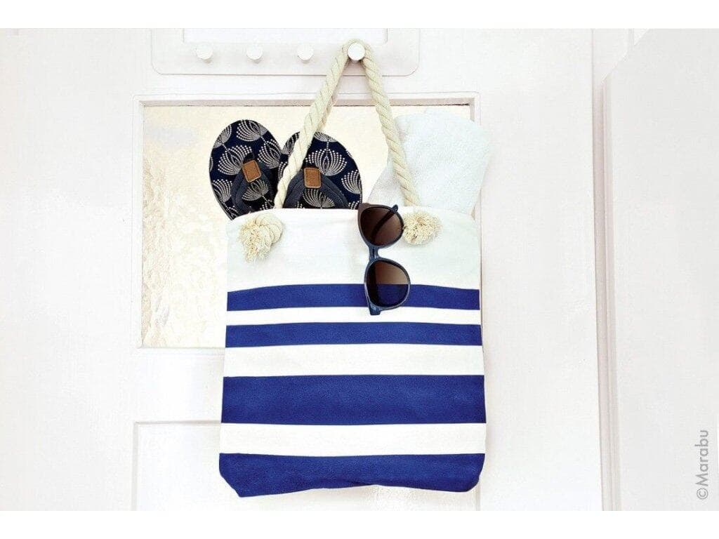 Detail akrylového spreje na textil Marabu růžová