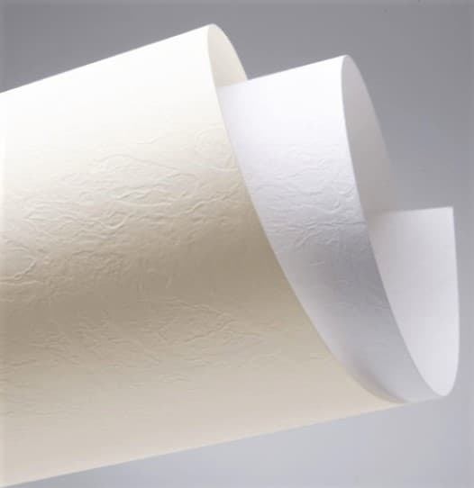 Luxusní krémový karton A4 230g strukturovaný vzor kůže