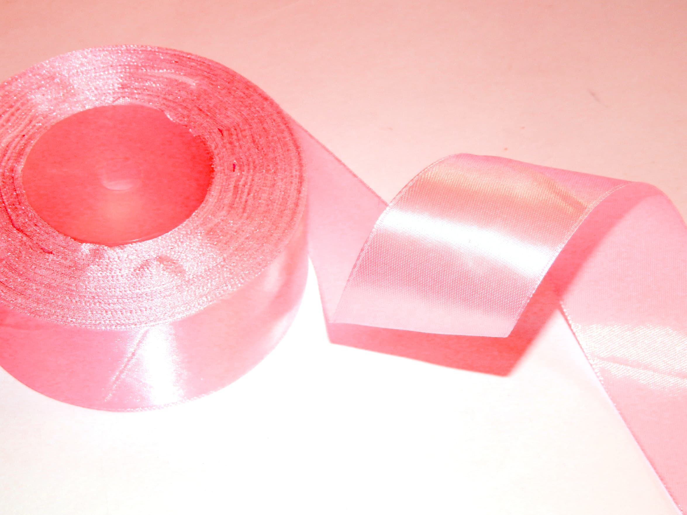 AKSA saténová dekorační stuha růžová baby 12mm